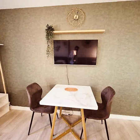 Eden Boheme - Chu, Parc Des Expos, Parking, Netflix פואטייה